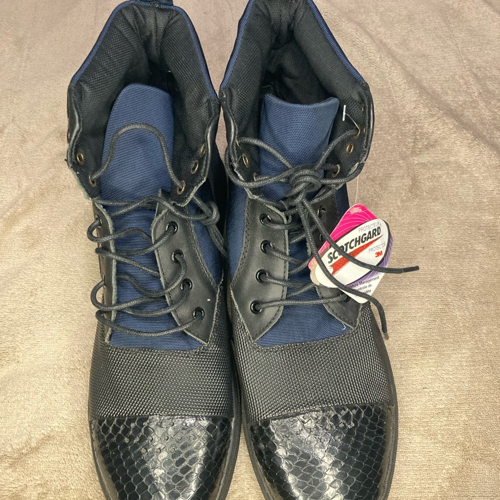 470g Gram Scandinavia High Top Shoes Men Size 11